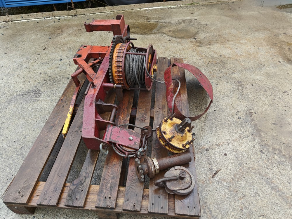 Remet Traktorivinssi - korjattavaksi - Rachador de lenha: foto 4 Remet Traktorivinssi - korjattavaksi - Rachador de lenha: foto 4