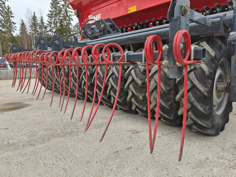 Semeadora combinada Tume HKL 3000 JC Pro Täyskiekkokone: foto 13
