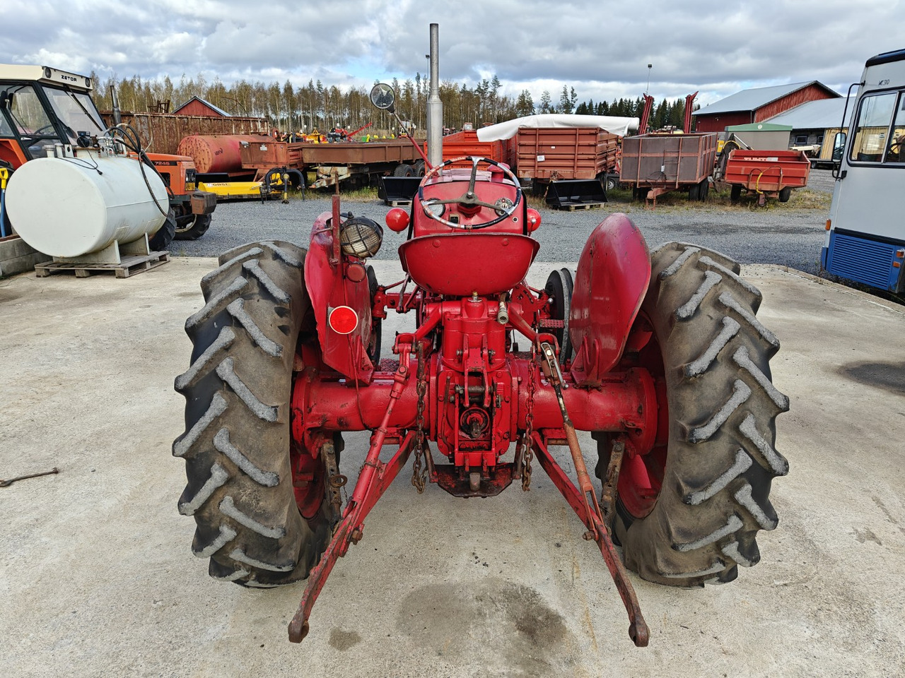 VALMET 361D - Trator: foto 3 VALMET 361D - Trator: foto 3