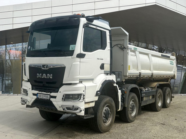MAN TGS 41.520 8x6 BB CH - Camião basculante: foto 1 MAN TGS 41.520 8x6 BB CH - Camião basculante: foto 1