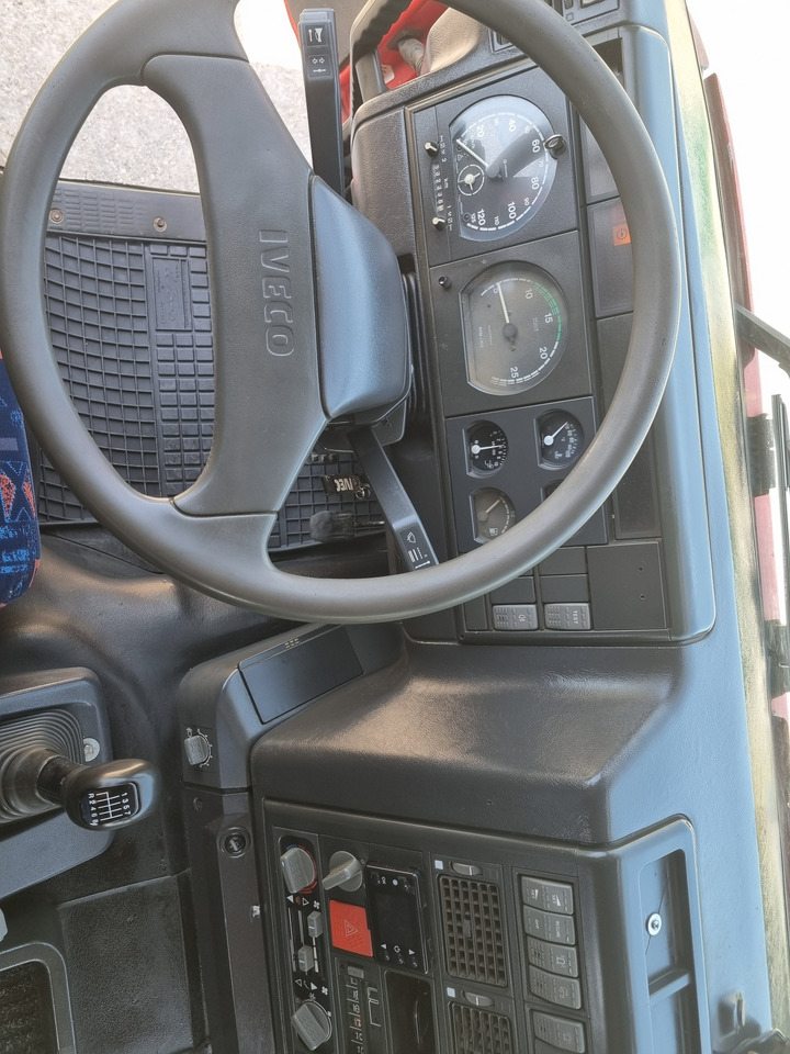 Camião basculante IVECO EUROTRAKKER MP260E47H 6x4 tipper RETARDER: foto 8