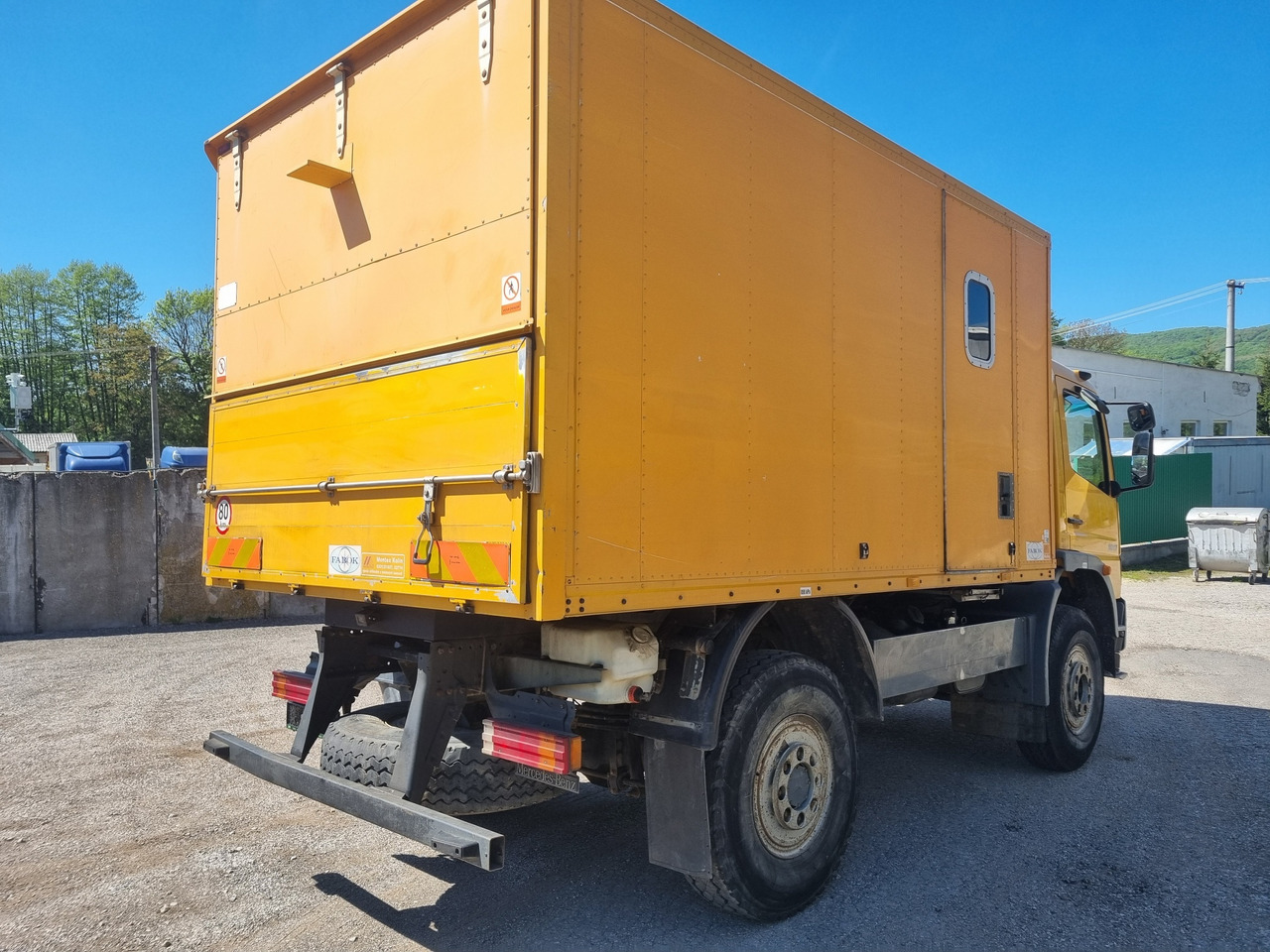 MERCEDES-BENZ ATEGO 1017 4x4 BOX + PTO - Camião furgão: foto 4 MERCEDES-BENZ ATEGO 1017 4x4 BOX + PTO - Camião furgão: foto 4