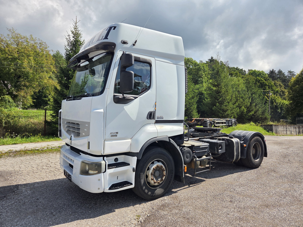 RENAULT PREMIUM LANDER 450.19 reductor, hydraulic - Tractor: foto 1 RENAULT PREMIUM LANDER 450.19 reductor, hydraulic - Tractor: foto 1