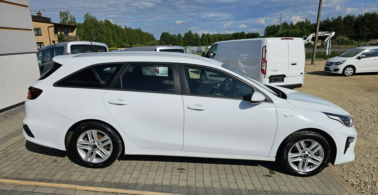 Kia Cee'd III gwarancja*serwis* zadbany - Automóvel: foto 5 Kia Cee'd III gwarancja*serwis* zadbany - Automóvel: foto 5