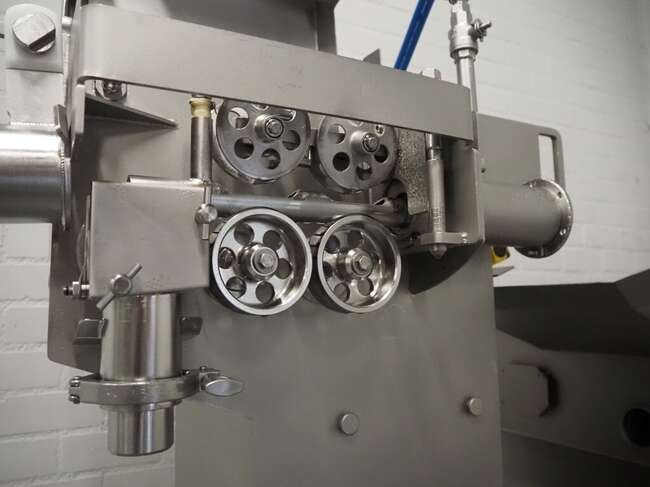 Equipamento de processamento de alimentos Marel Townsend sausage peeler Peeler BL 2800: foto 6