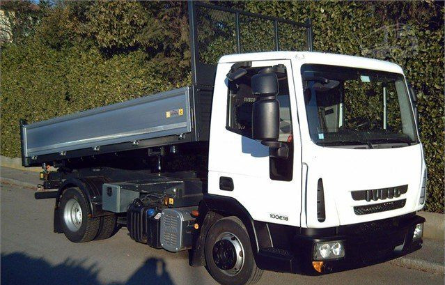 Iveco EUROCARGOeurocargo 100e18 - Camião basculante: foto 1 Iveco EUROCARGOeurocargo 100e18 - Camião basculante: foto 1