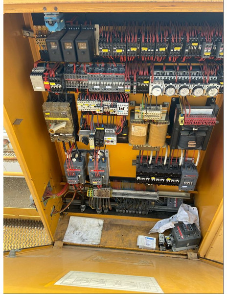 Liebherr 112EC-H8/120 1993yom x2 units - Guindaste de torre: foto 4 Liebherr 112EC-H8/120 1993yom x2 units - Guindaste de torre: foto 4