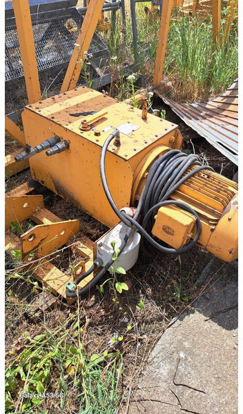 Liebherr 185/256HC climbing cage - Guindaste de torre: foto 5 Liebherr 185/256HC climbing cage - Guindaste de torre: foto 5