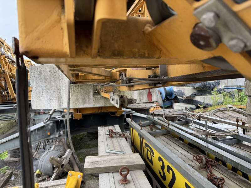 Liebherr 42K.1, 2008 yom - some Works needed - Guindaste de torre: foto 2 Liebherr 42K.1, 2008 yom - some Works needed - Guindaste de torre: foto 2