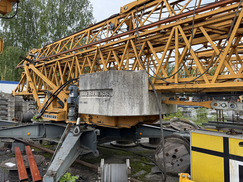 Liebherr 42K.1, 2008 yom - some Works needed - Grua automontante: foto 1 Liebherr 42K.1, 2008 yom - some Works needed - Grua automontante: foto 1