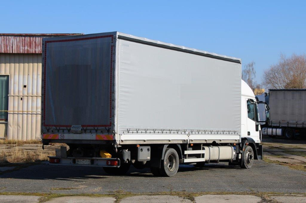 Iveco Eurocargo 120E25 - Camião de lona: foto 3 Iveco Eurocargo 120E25 - Camião de lona: foto 3