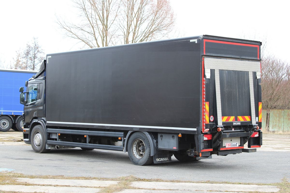 Scania P230 - Camião furgão: foto 4 Scania P230 - Camião furgão: foto 4