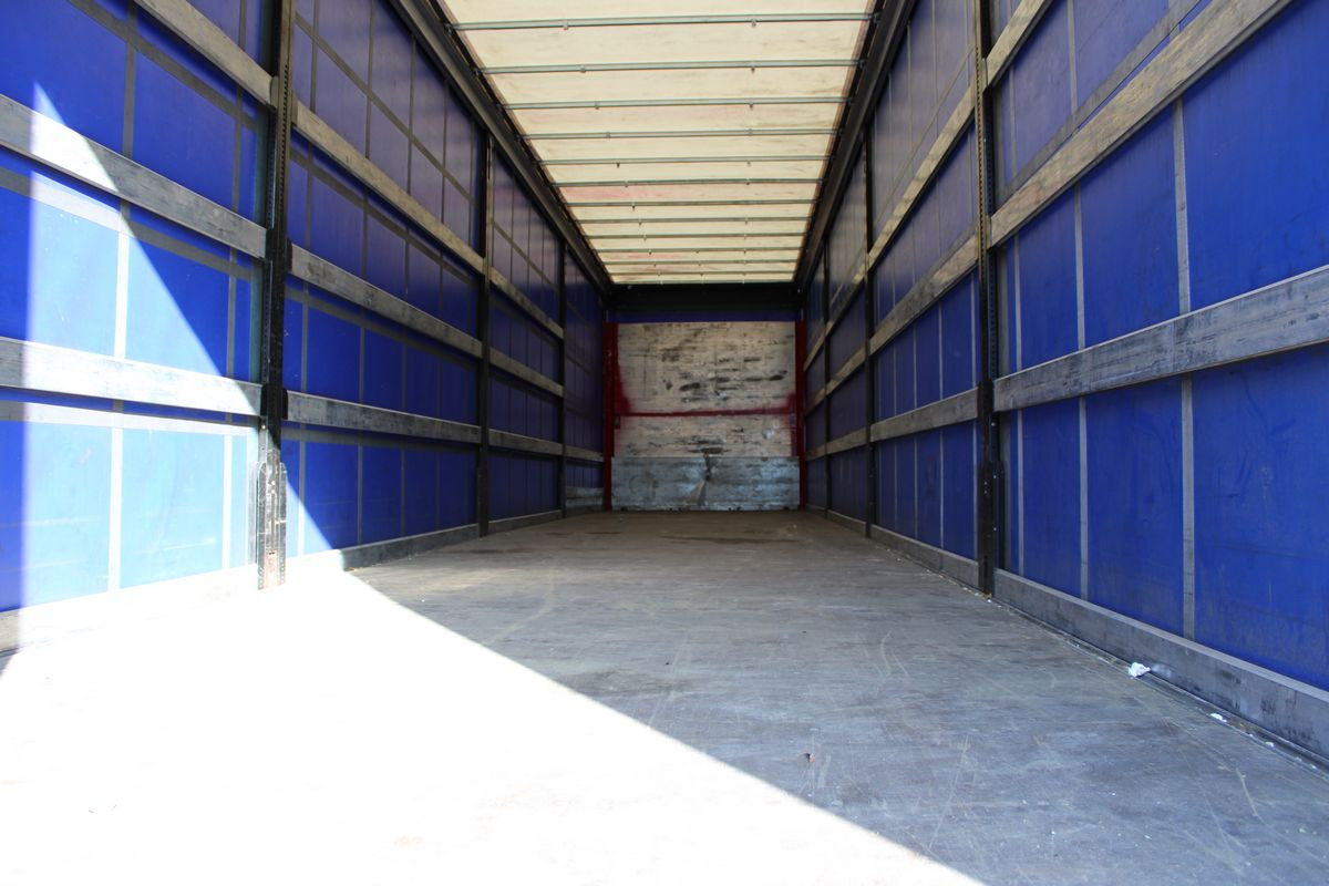 Semi-reboque de lona Schwarzmüller SPA 3/E: foto 6 Semi-reboque de lona Schwarzmüller SPA 3/E: foto 6