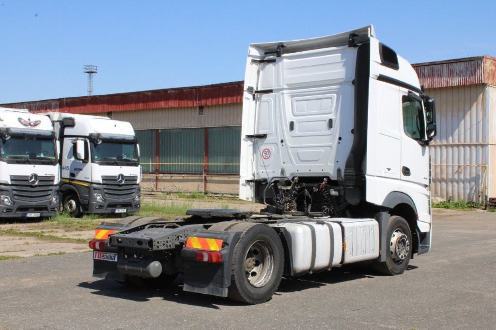 Mercedes-Benz ACTROS 1845 - Tractor: foto 3 Mercedes-Benz ACTROS 1845 - Tractor: foto 3