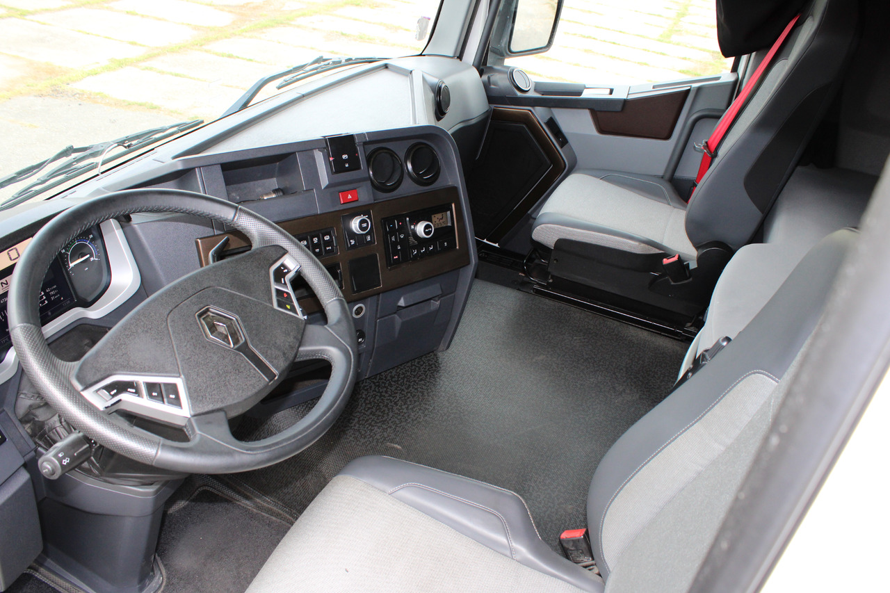 Tractor Renault T460: foto 7