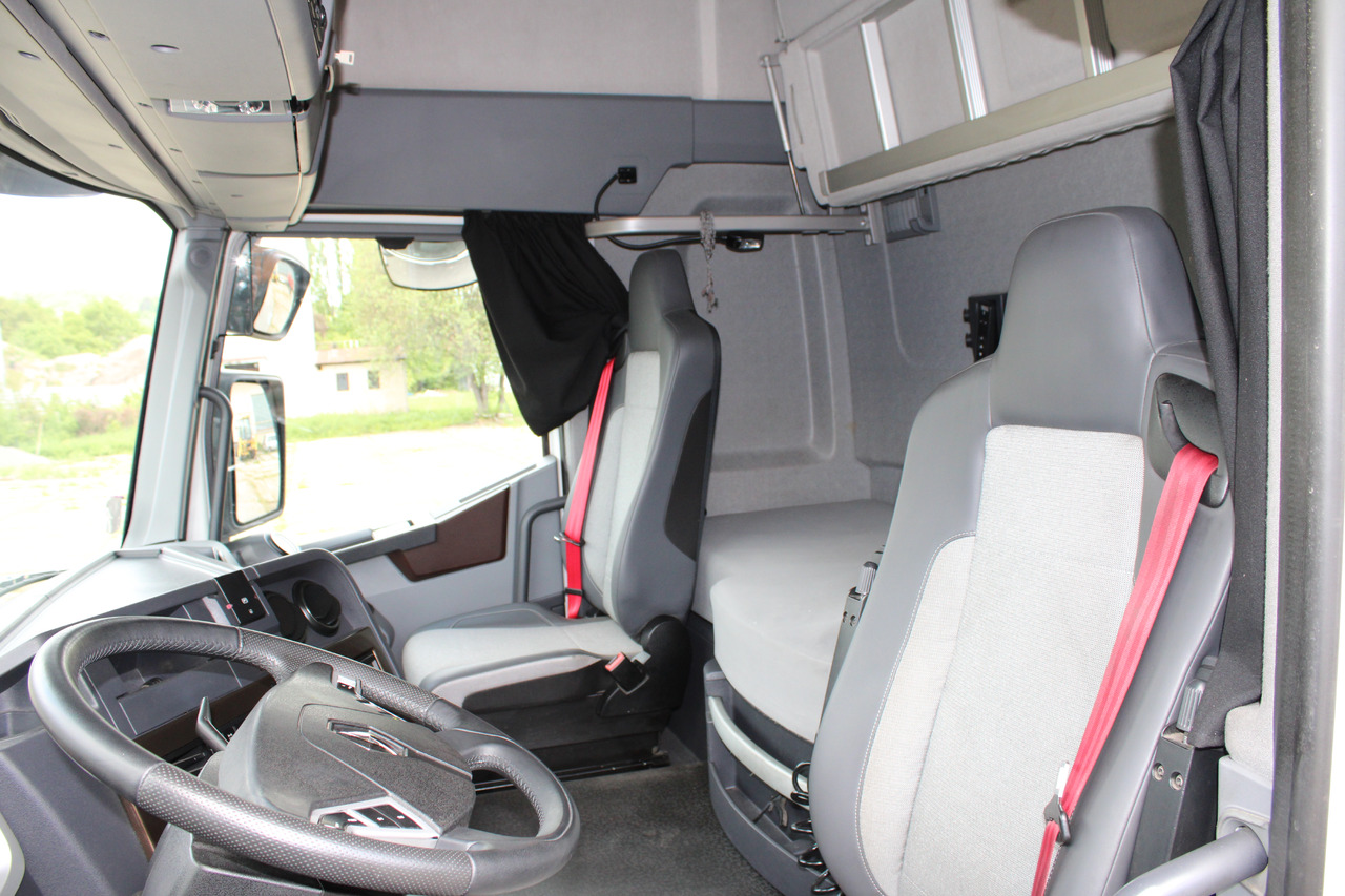 Tractor Renault T460: foto 6