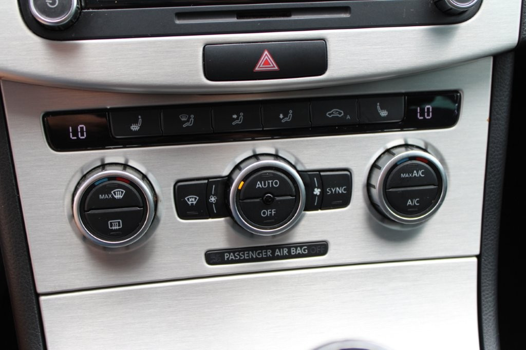Carrinha Volkswagen Passat Variant, 2.0TDI (není možný odpočet DPH): foto 17 Carrinha Volkswagen Passat Variant, 2.0TDI (není možný odpočet DPH): foto 17