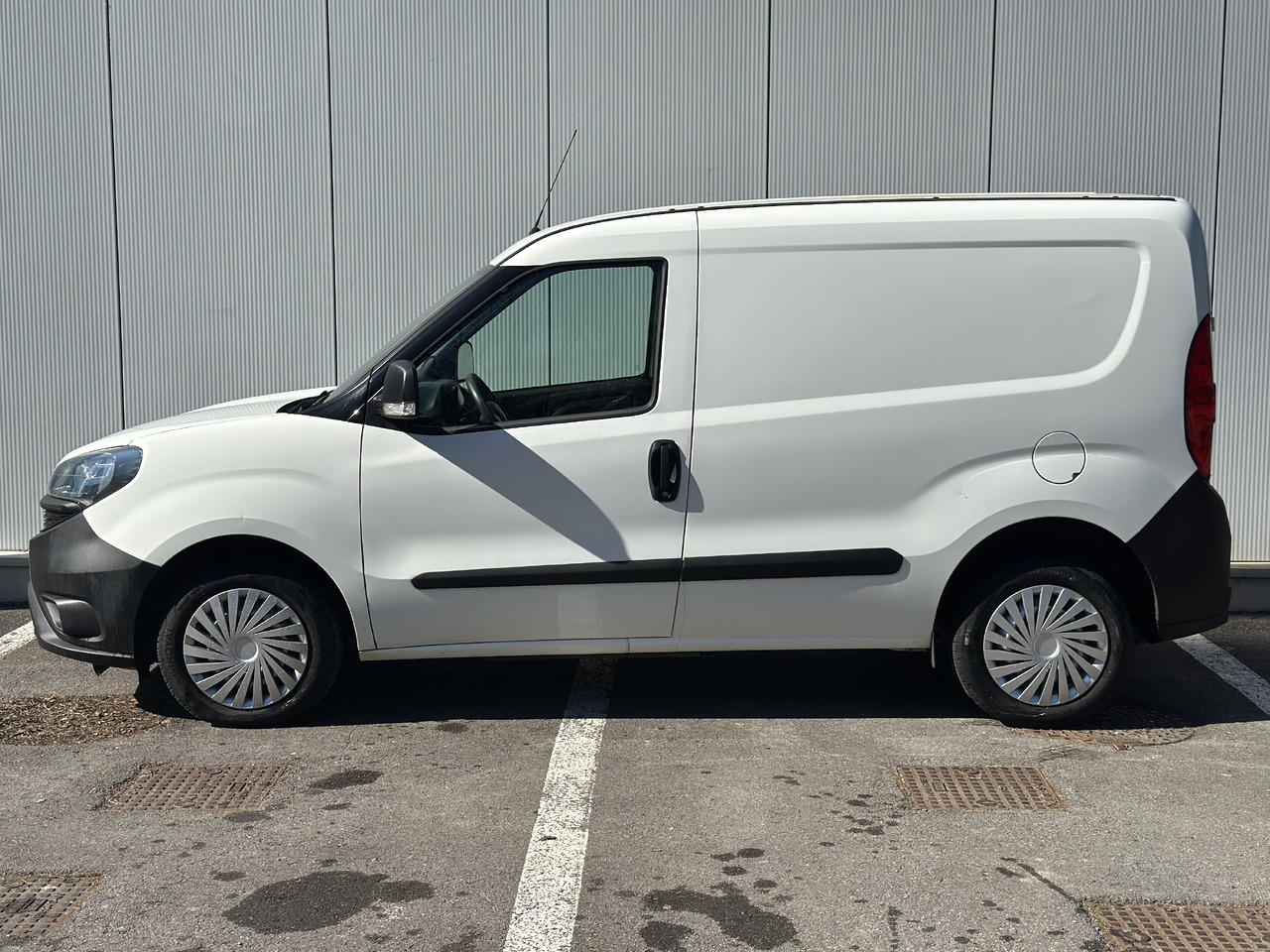 Fiat Doblo - Furgão compacto: foto 4 Fiat Doblo - Furgão compacto: foto 4