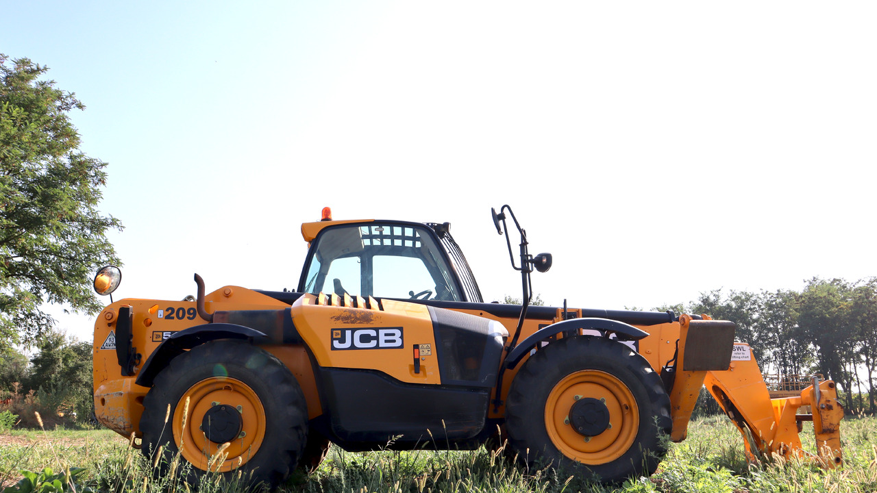 JCB 540-140 - Pá carregadora telescópica: foto 3 JCB 540-140 - Pá carregadora telescópica: foto 3