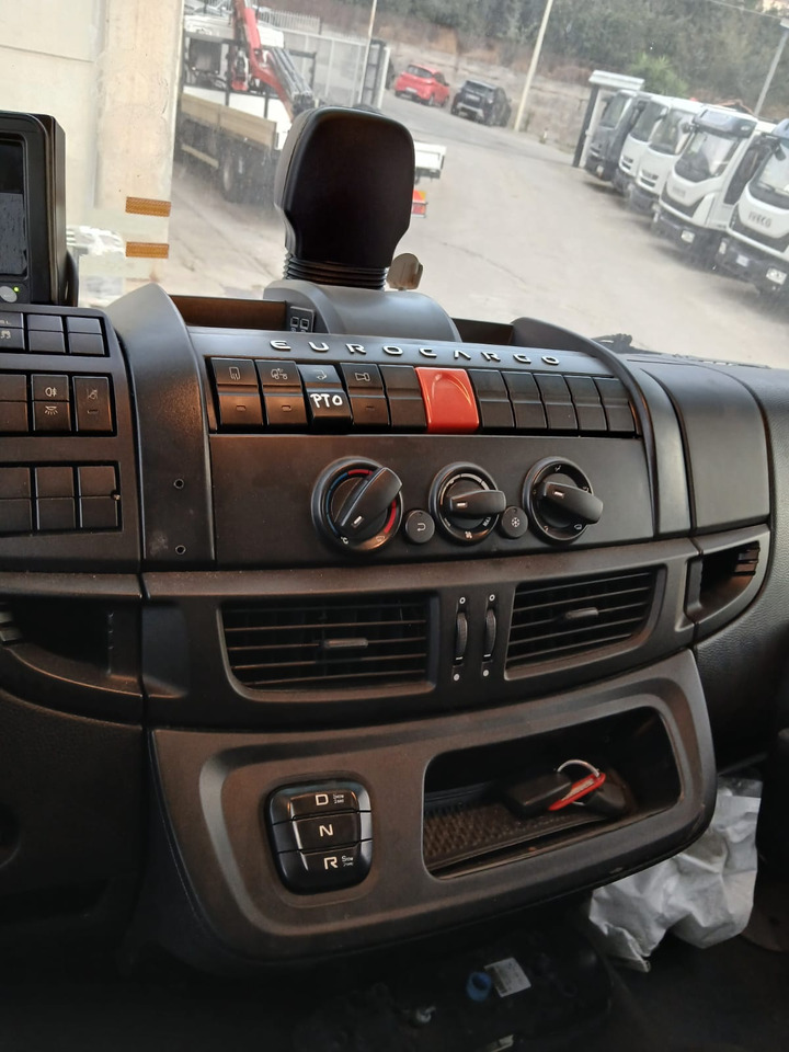 Camião grua, Camião basculante IVECO EUROCARGO 140-250: foto 16 Camião grua, Camião basculante IVECO EUROCARGO 140-250: foto 16