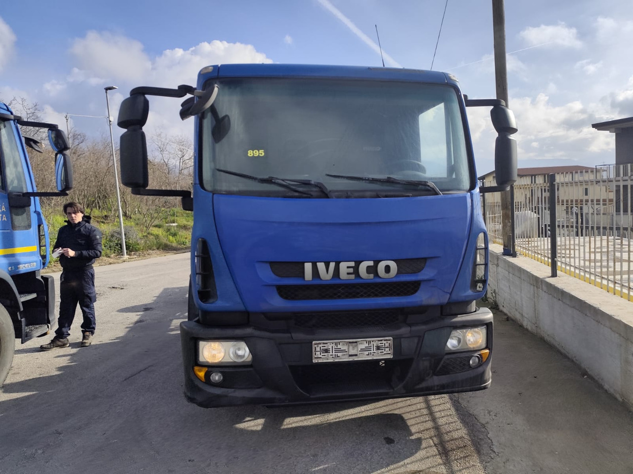 Camião chassi IVECO EUROCARGO 140E25: foto 12