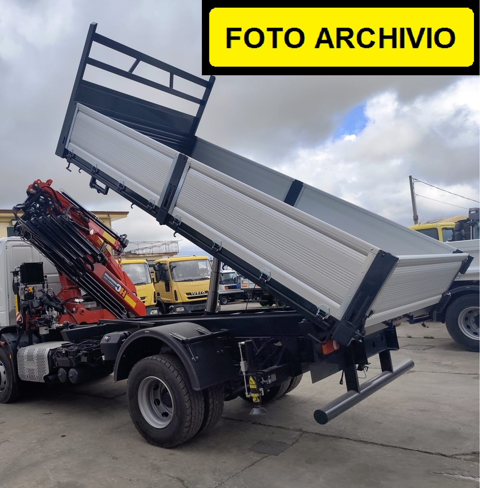 IVECO EUROCARGO 160-250 - Camião grua: foto 2 IVECO EUROCARGO 160-250 - Camião grua: foto 2