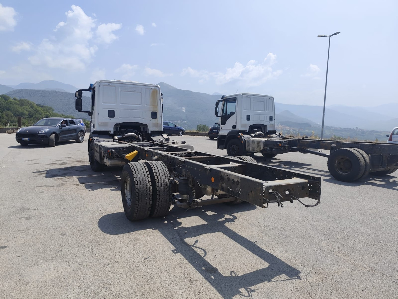 Camião furgão, Camião grua IVECO EUROCARGO 160-280: foto 9