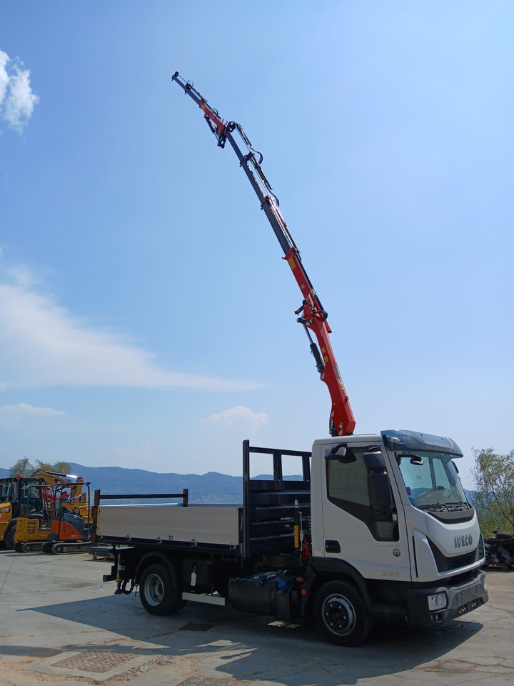 IVECO EUROCARGO 80-210 - Camião grua: foto 5 IVECO EUROCARGO 80-210 - Camião grua: foto 5