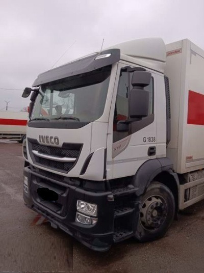 IVECO STRALIS AD 260S31 XP - Camião chassi: foto 2 IVECO STRALIS AD 260S31 XP - Camião chassi: foto 2