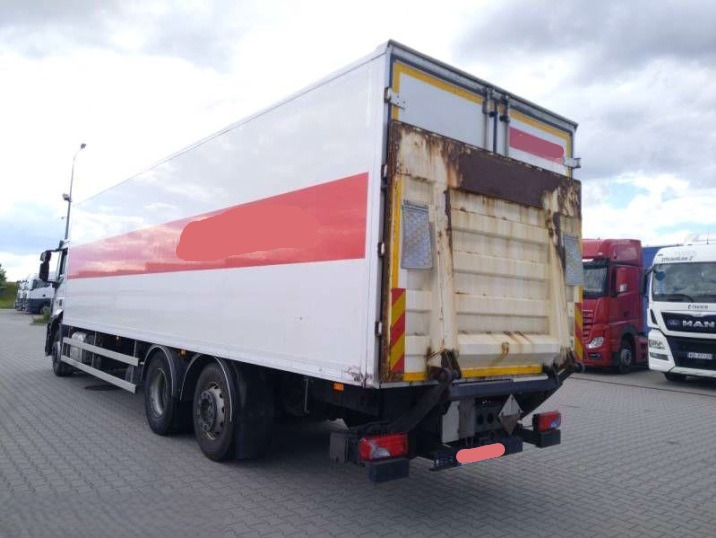 IVECO STRALIS AD 260S31 XP - Camião chassi: foto 3 IVECO STRALIS AD 260S31 XP - Camião chassi: foto 3