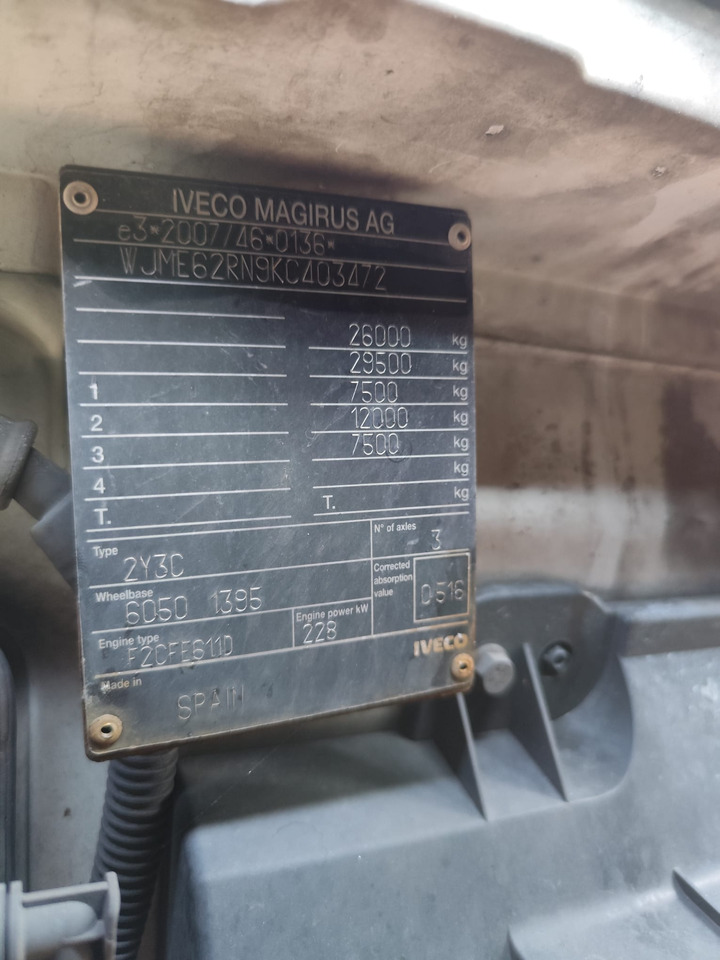 IVECO STRALIS AD 260S31 XP - Camião polibenne: foto 2 IVECO STRALIS AD 260S31 XP - Camião polibenne: foto 2