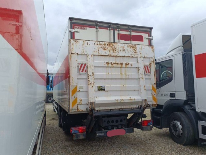 IVECO STRALIS AD 260S31 XP - Camião chassi: foto 3 IVECO STRALIS AD 260S31 XP - Camião chassi: foto 3