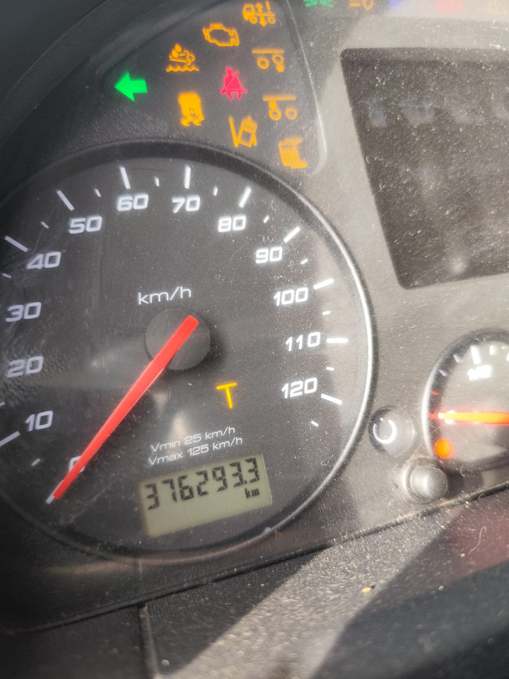 IVECO STRALIS AD 260S31 Y/P - Camião polibenne: foto 4 IVECO STRALIS AD 260S31 Y/P - Camião polibenne: foto 4