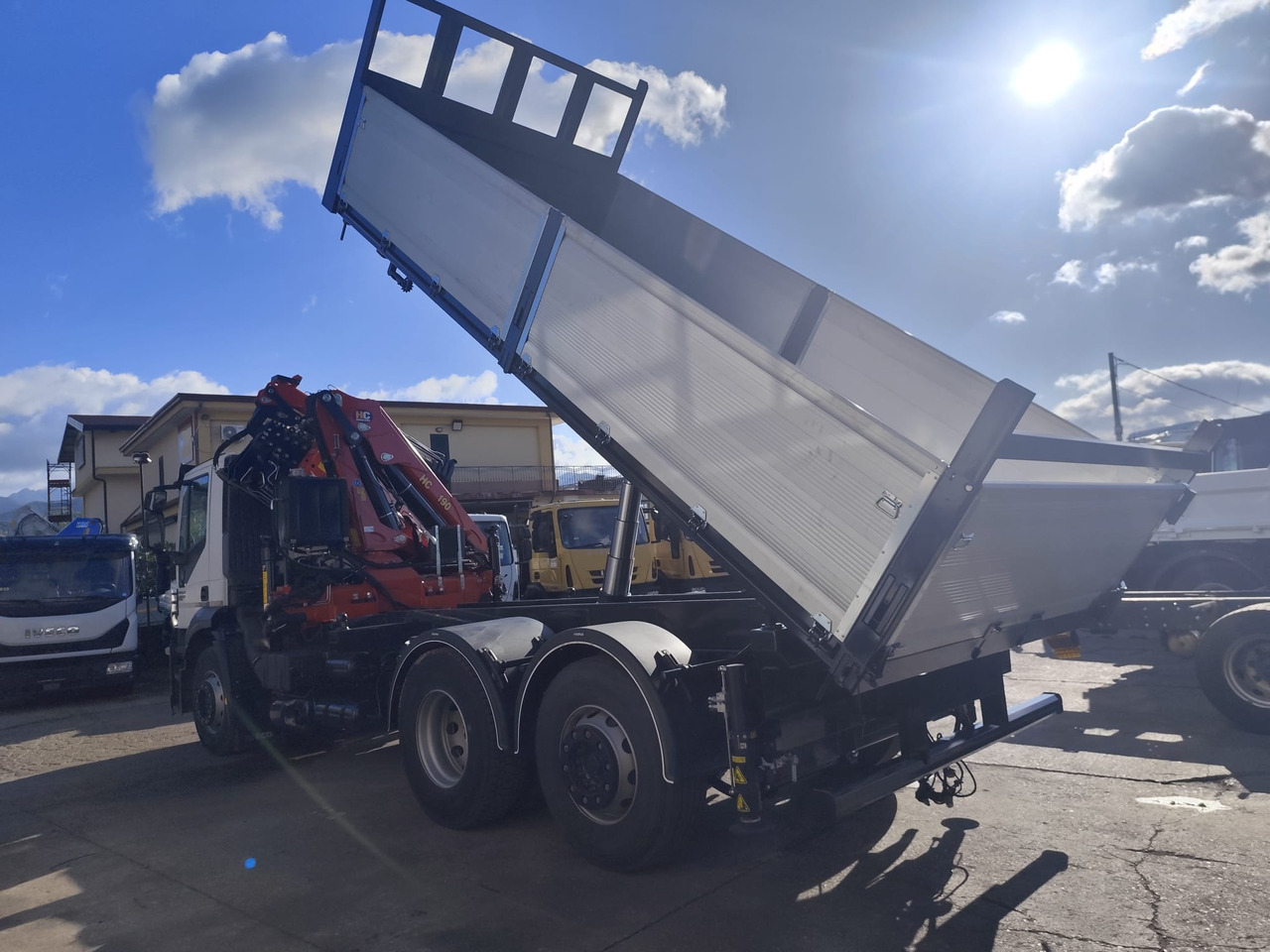 Camião grua IVECO STRALIS CUBE 260S31: foto 8