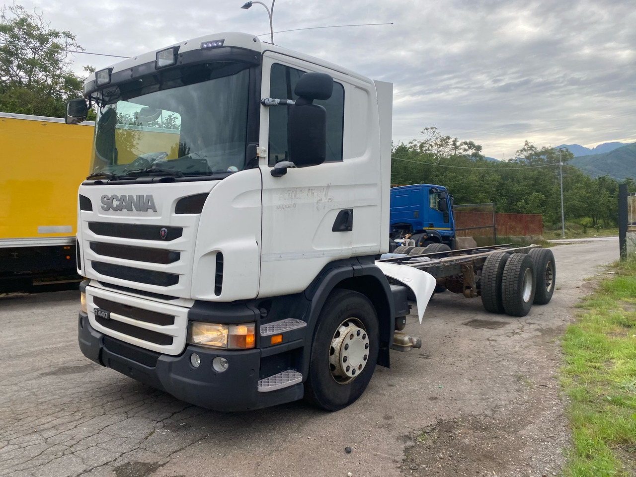 SCANIA G440 - Camião chassi: foto 1 SCANIA G440 - Camião chassi: foto 1