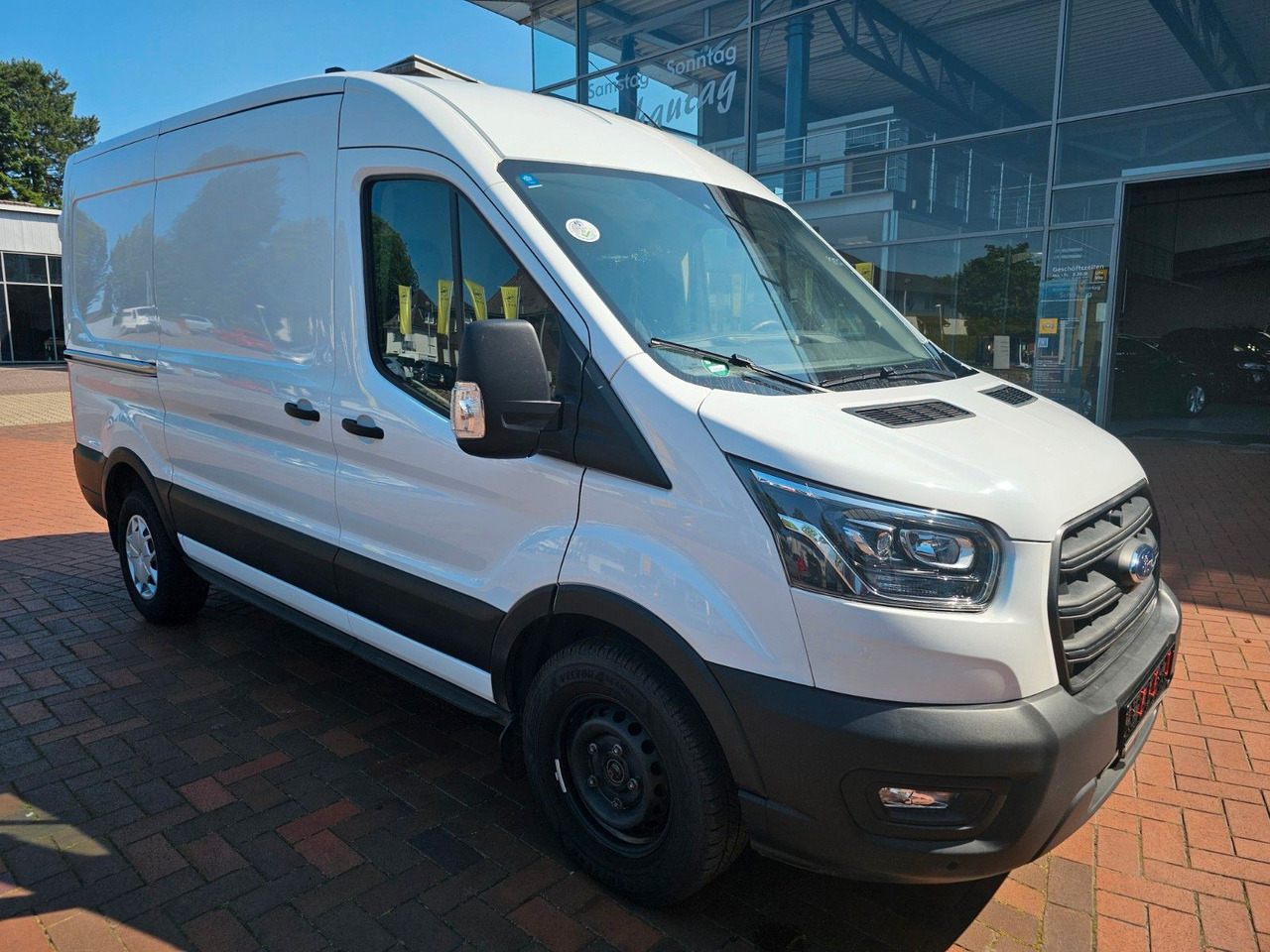 Ford Transit Kasten 350 L2H2 Trend Standheizung - Furgão: foto 1 Ford Transit Kasten 350 L2H2 Trend Standheizung - Furgão: foto 1