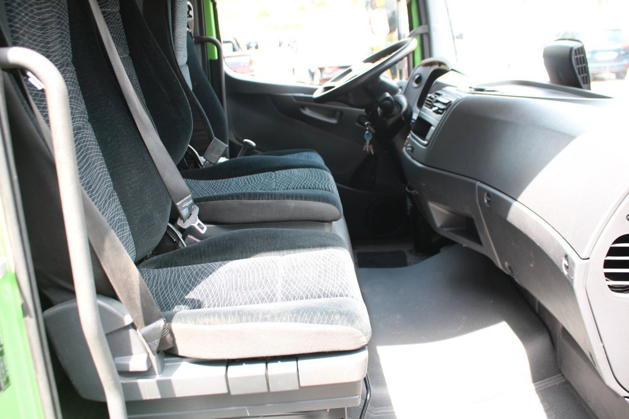 Mercedes-Benz Atego Pritsche 921 - Carrinha de caixa aberta: foto 4 Mercedes-Benz Atego Pritsche 921 - Carrinha de caixa aberta: foto 4