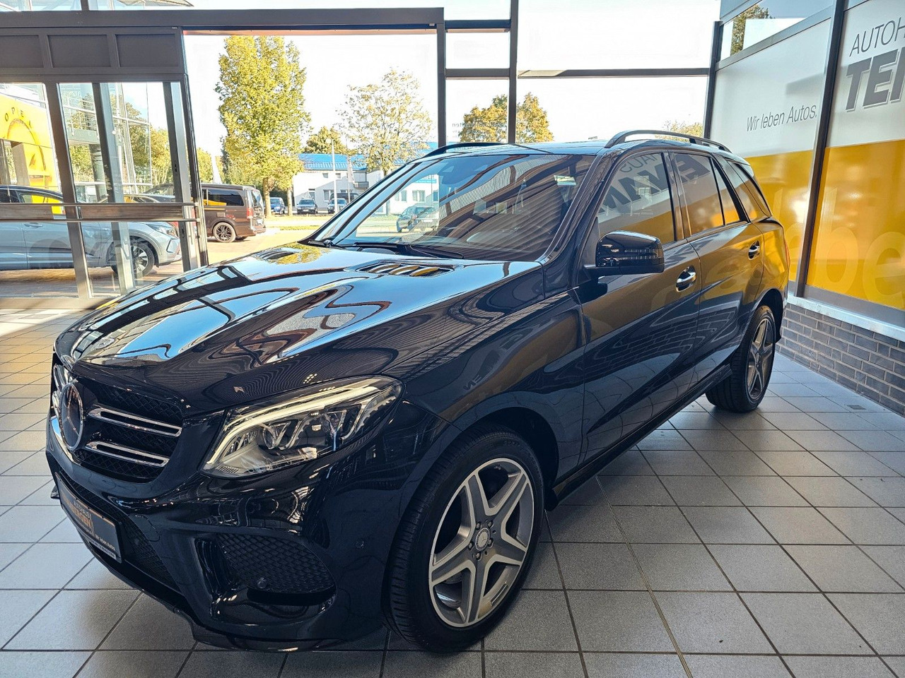 Mercedes-Benz GLE 350 d 4Matic AMG Line - SUV: foto 4 Mercedes-Benz GLE 350 d 4Matic AMG Line - SUV: foto 4