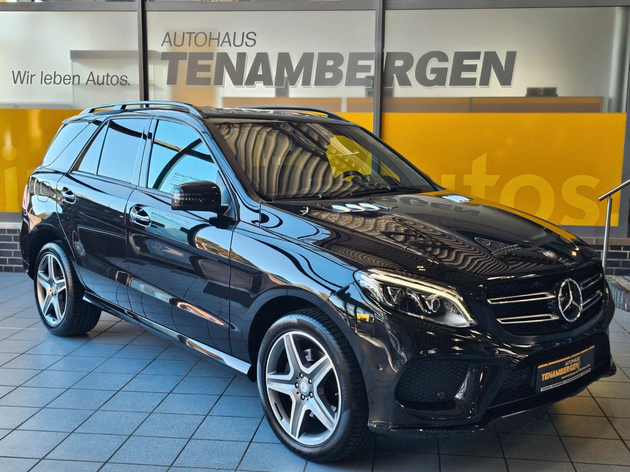 Mercedes-Benz GLE 350 d 4Matic AMG Line - SUV: foto 1 Mercedes-Benz GLE 350 d 4Matic AMG Line - SUV: foto 1