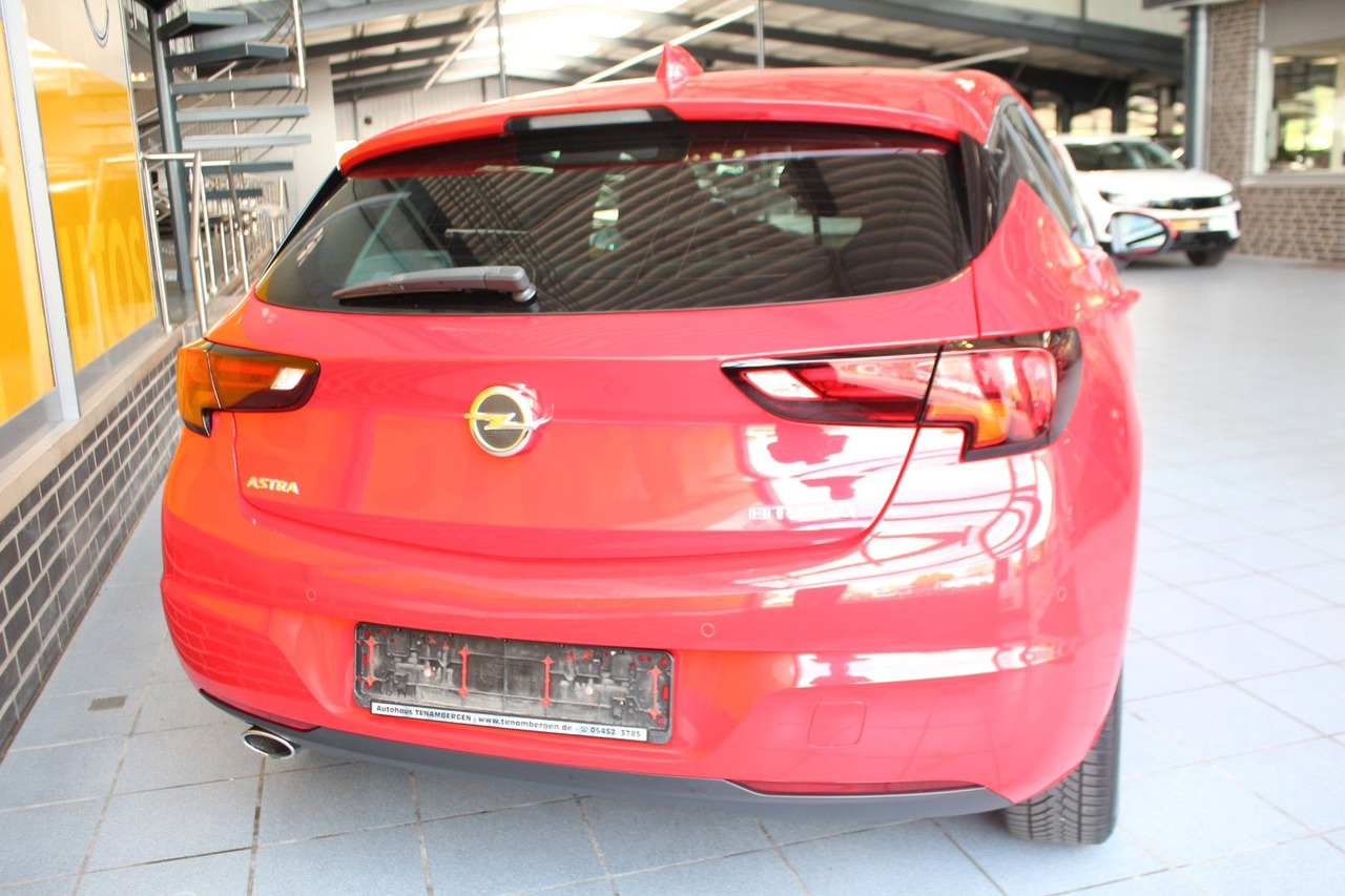 Opel Astra K Lim. Innovation Navi Voll-LED Kamera - Sedan: foto 4 Opel Astra K Lim. Innovation Navi Voll-LED Kamera - Sedan: foto 4