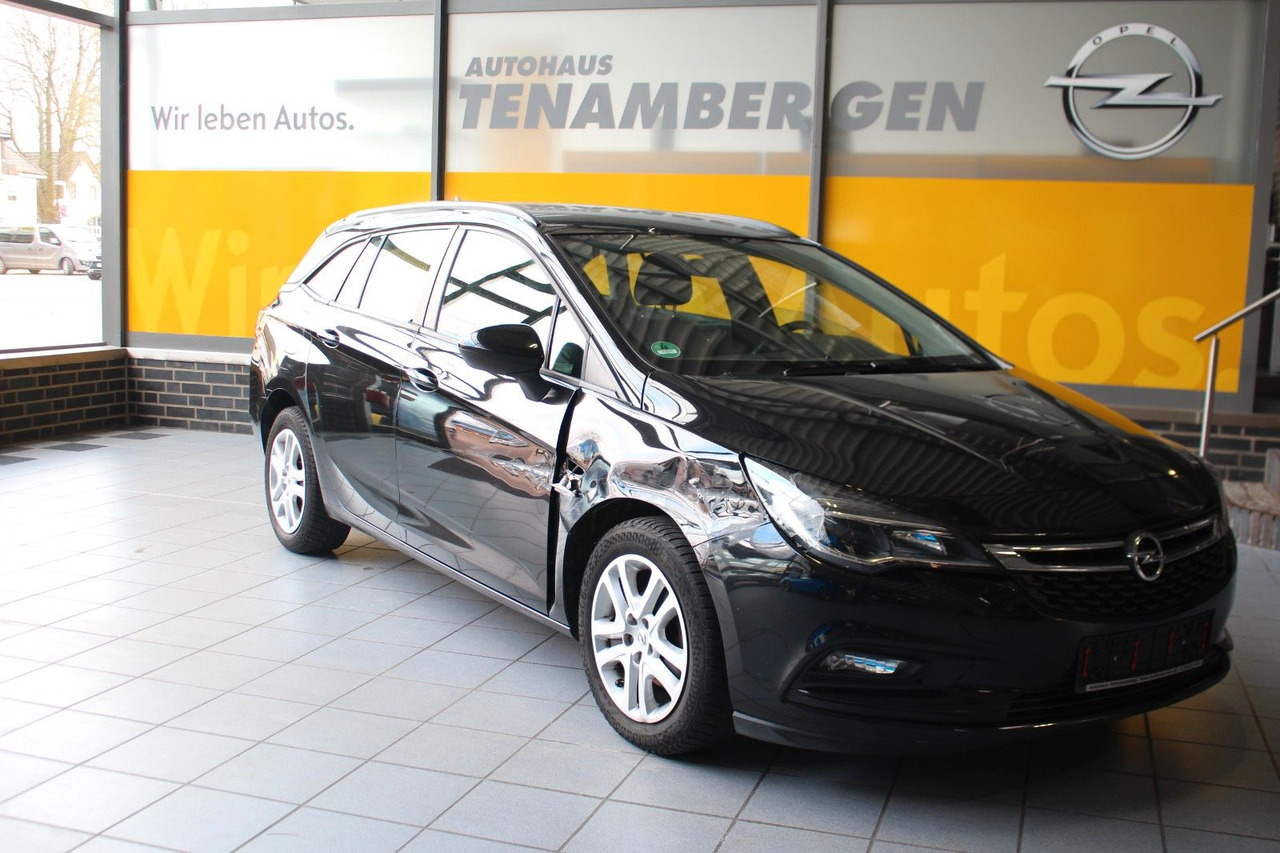 Opel Astra K Sports Tourer Edition AHK Navi - Carrinha: foto 1 Opel Astra K Sports Tourer Edition AHK Navi - Carrinha: foto 1