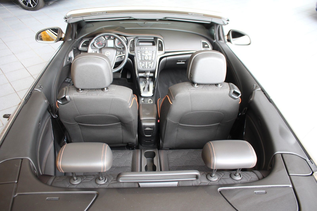 Automóvel Opel Cascada Innovation AT Sitz- & Lenkradhzg BiXenon: foto 8