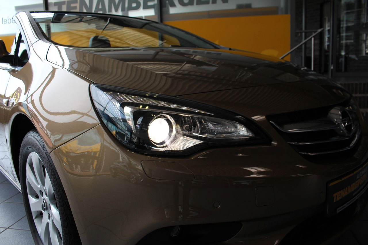 Automóvel Opel Cascada Innovation AT Sitz- & Lenkradhzg BiXenon: foto 17