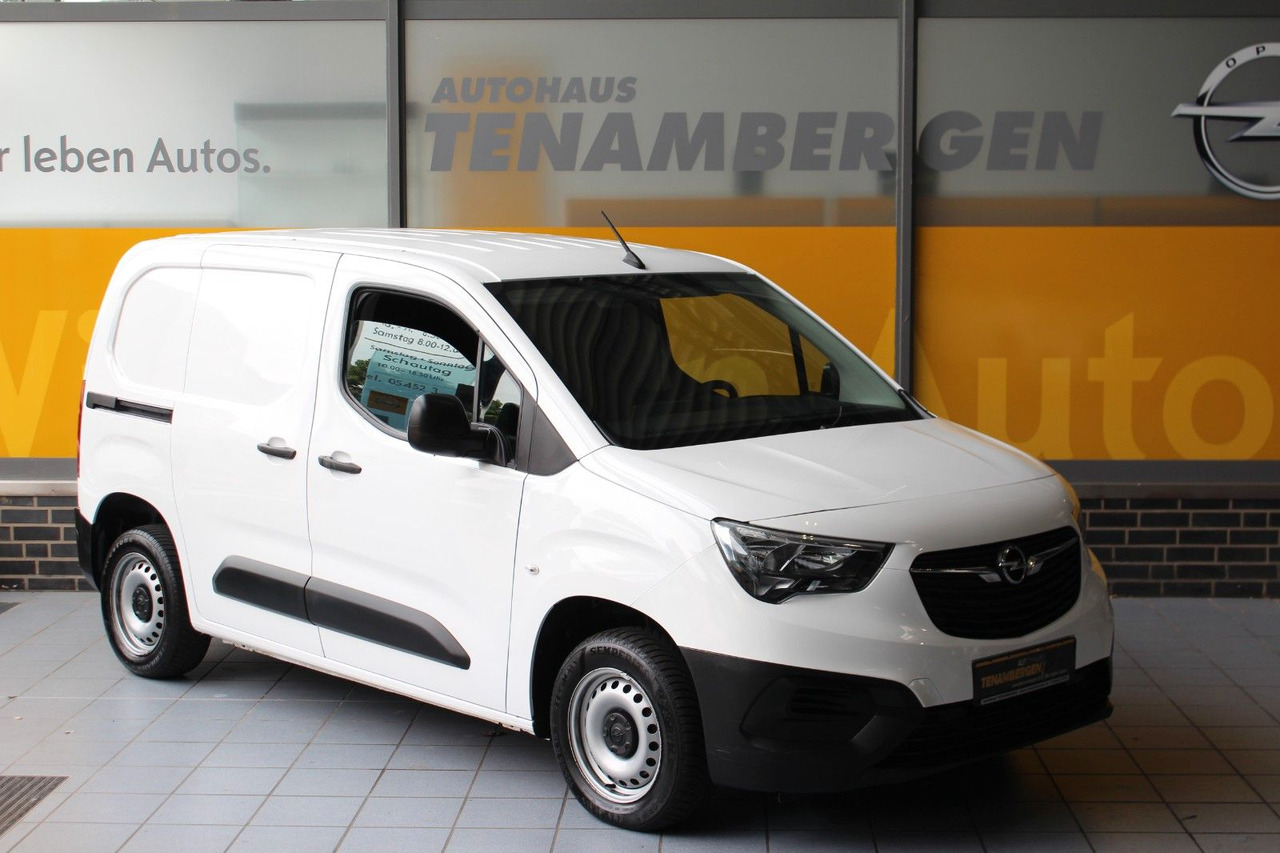 Opel Combo E Cargo 3-Sitzer Selection Holz Klima - Furgão compacto: foto 1 Opel Combo E Cargo 3-Sitzer Selection Holz Klima - Furgão compacto: foto 1