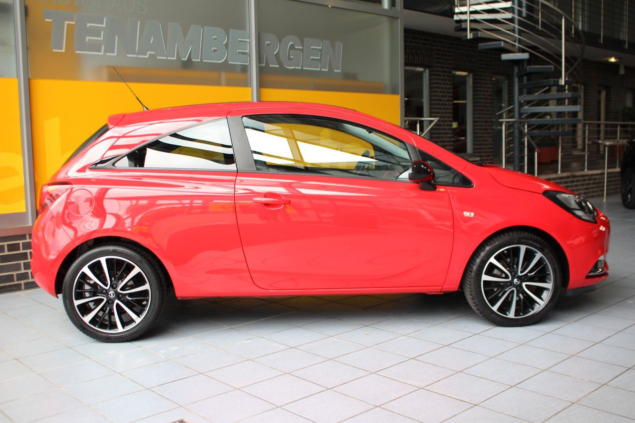 Opel Corsa Color Edition Sitz/Lenkr.heizung Bluetooth - Automóvel: foto 3 Opel Corsa Color Edition Sitz/Lenkr.heizung Bluetooth - Automóvel: foto 3