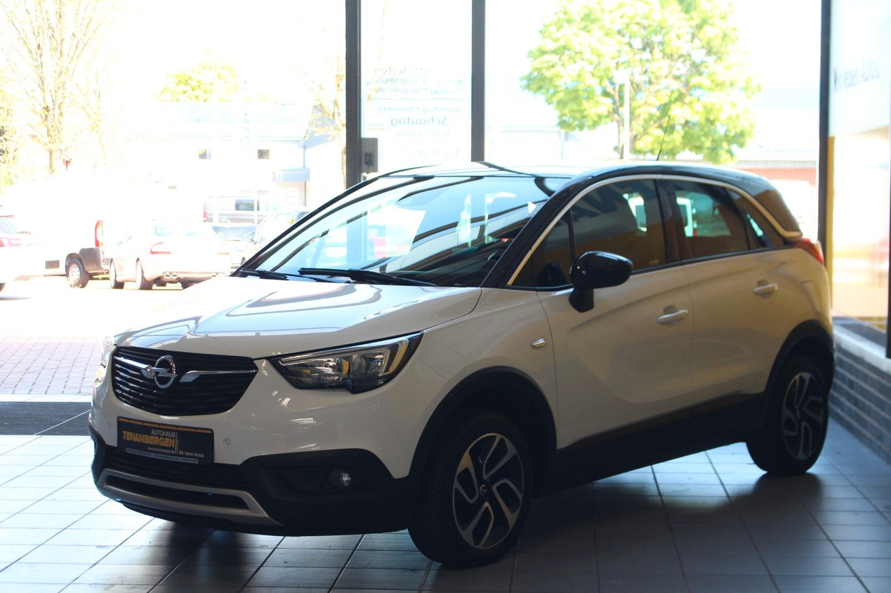 Opel Crossland (X) Innovation AT-6 Sitz- & Lenkradhzg - Sedan: foto 4 Opel Crossland (X) Innovation AT-6 Sitz- & Lenkradhzg - Sedan: foto 4
