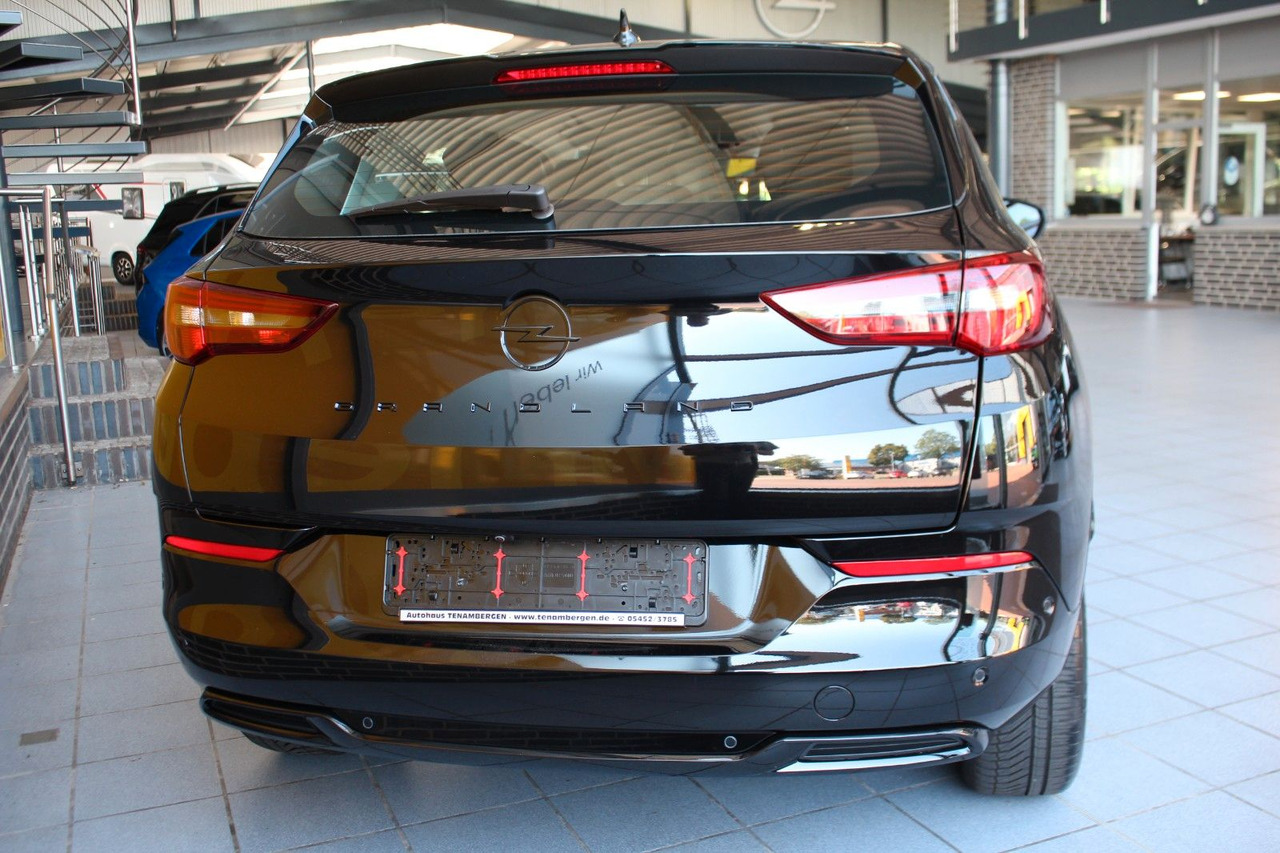 Opel Grandland 1.2 Turbo GS Line LED Kamera Sitzheiz. - SUV: foto 4 Opel Grandland 1.2 Turbo GS Line LED Kamera Sitzheiz. - SUV: foto 4
