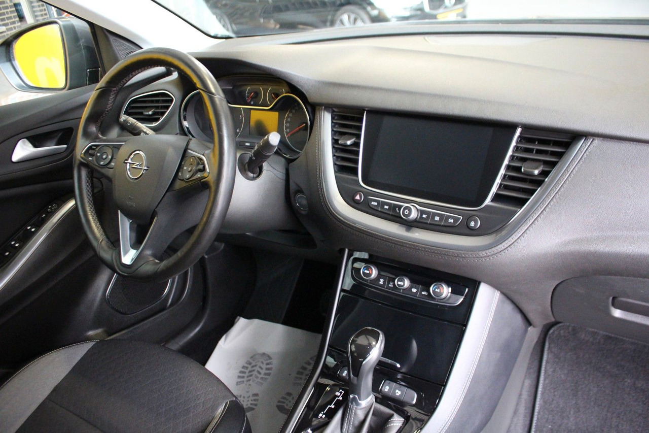 Opel Grandland X Innovation AT-8 Navi Kamera LED AHK - Automóvel: foto 5 Opel Grandland X Innovation AT-8 Navi Kamera LED AHK - Automóvel: foto 5