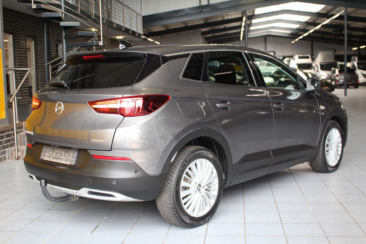 SUV novo Opel Grandland X Innovation AT-8 Navi Kamera LED AHK: foto 11