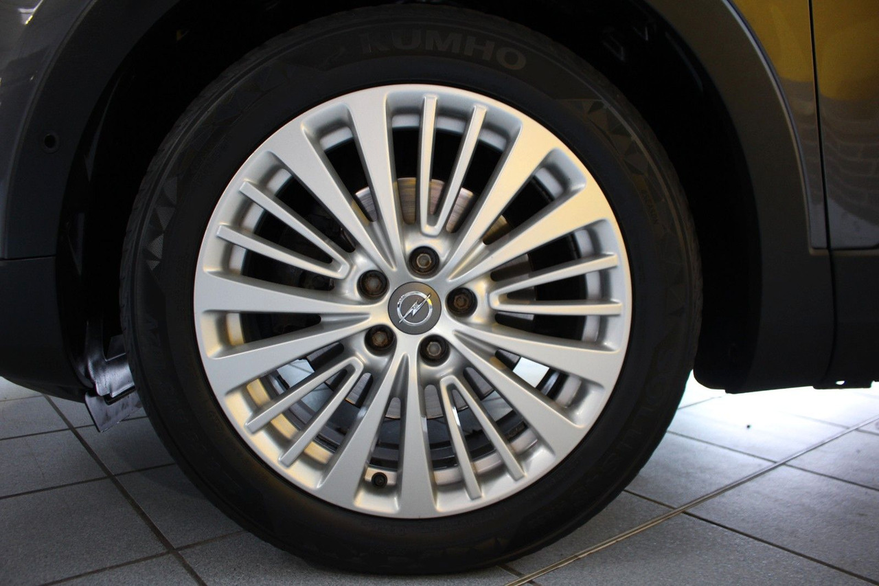 SUV novo Opel Grandland X Innovation AT-8 Navi Kamera LED AHK: foto 9